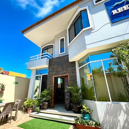Reef Hostel مانتا المظهر الخارجي الصورة