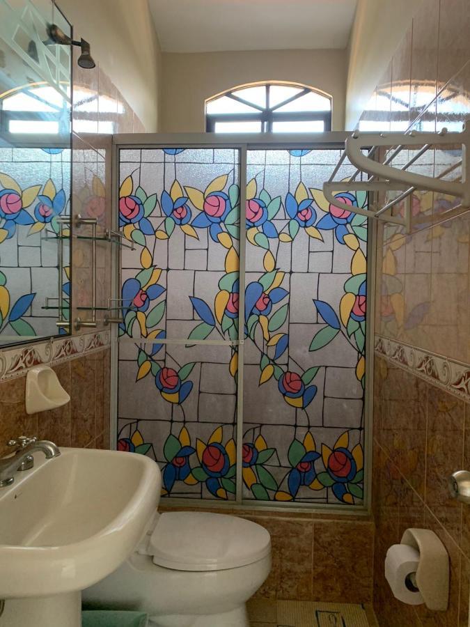Reef Hostel مانتا المظهر الخارجي الصورة