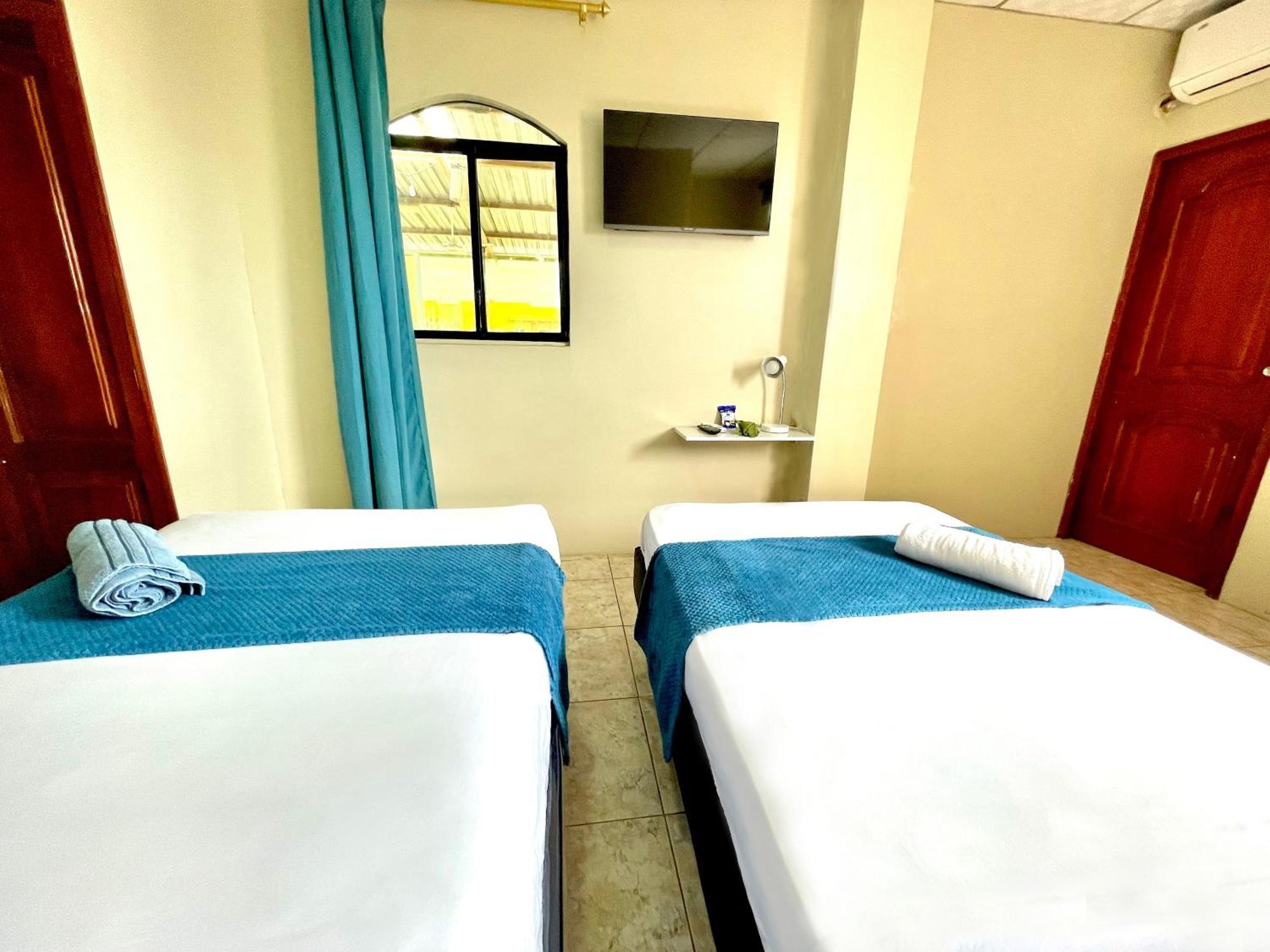 Reef Hostel مانتا المظهر الخارجي الصورة
